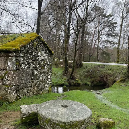Casa Con Piscina En Vigo 別荘