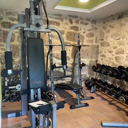 Casa Con Piscina En Vigo * Arbo