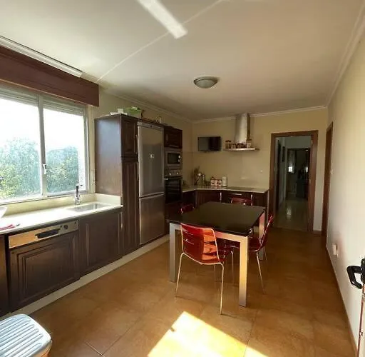 Casa Con Piscina En Vigo Arbo