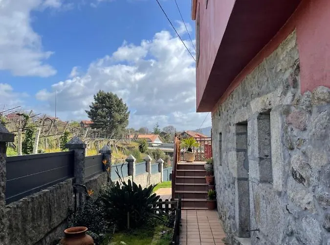 Casa Con Piscina En Vigo 別荘 *